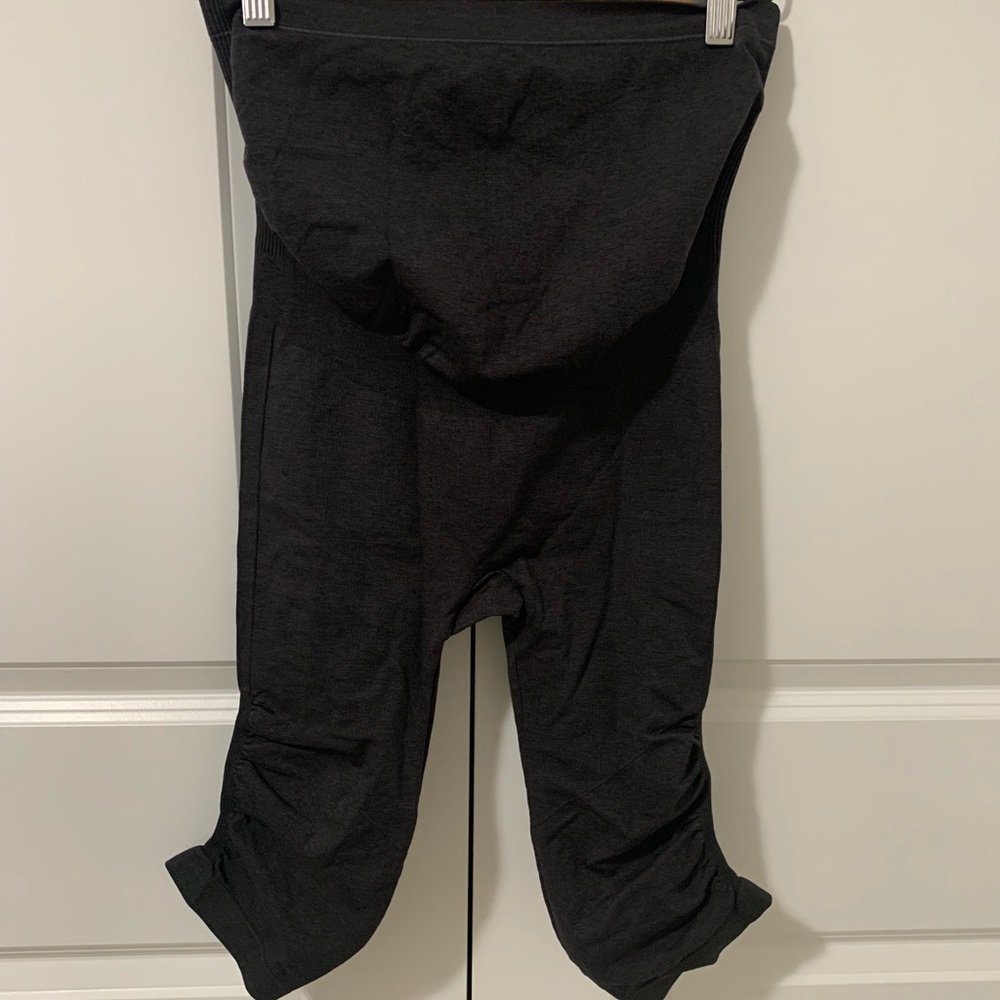 Maternity Crop Leggings